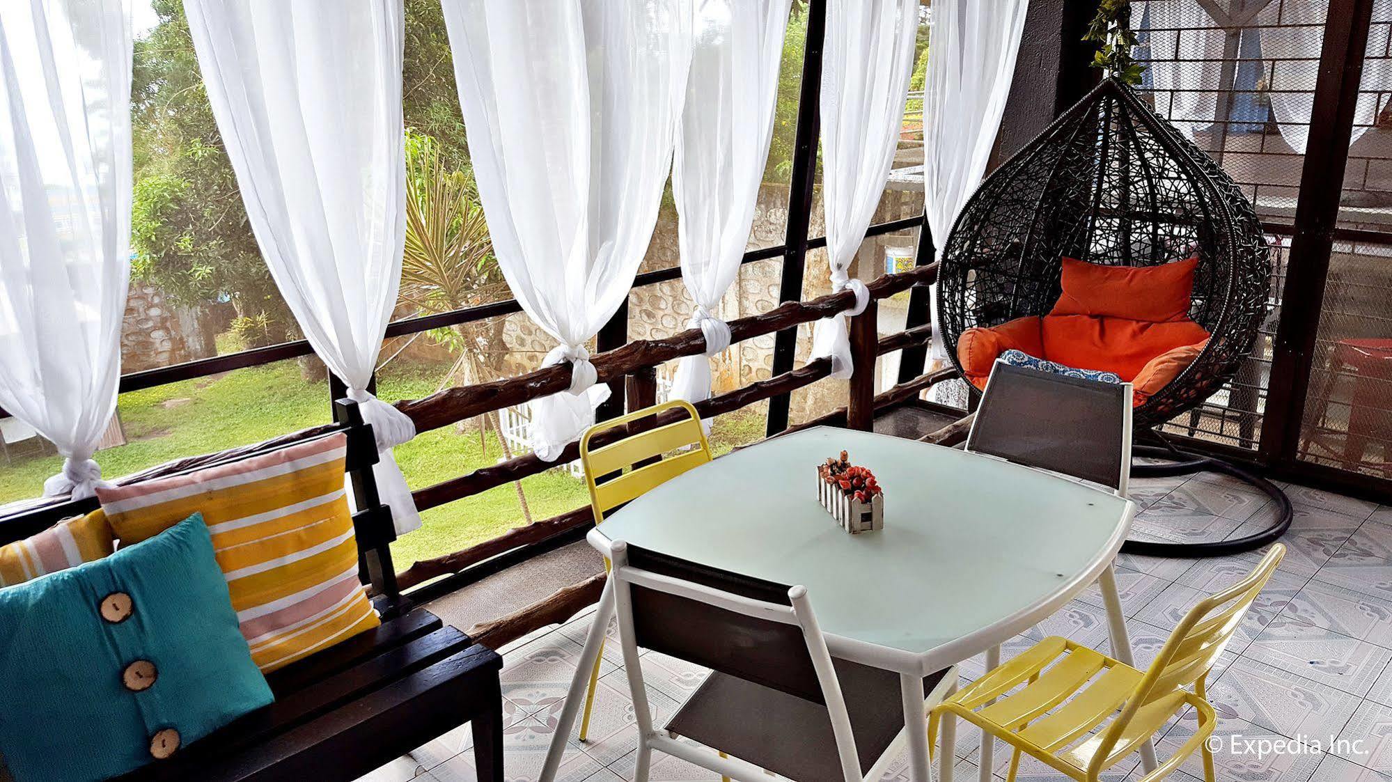 Tagaytay Garden Budgetel - City Center Tagaytay City Esterno foto