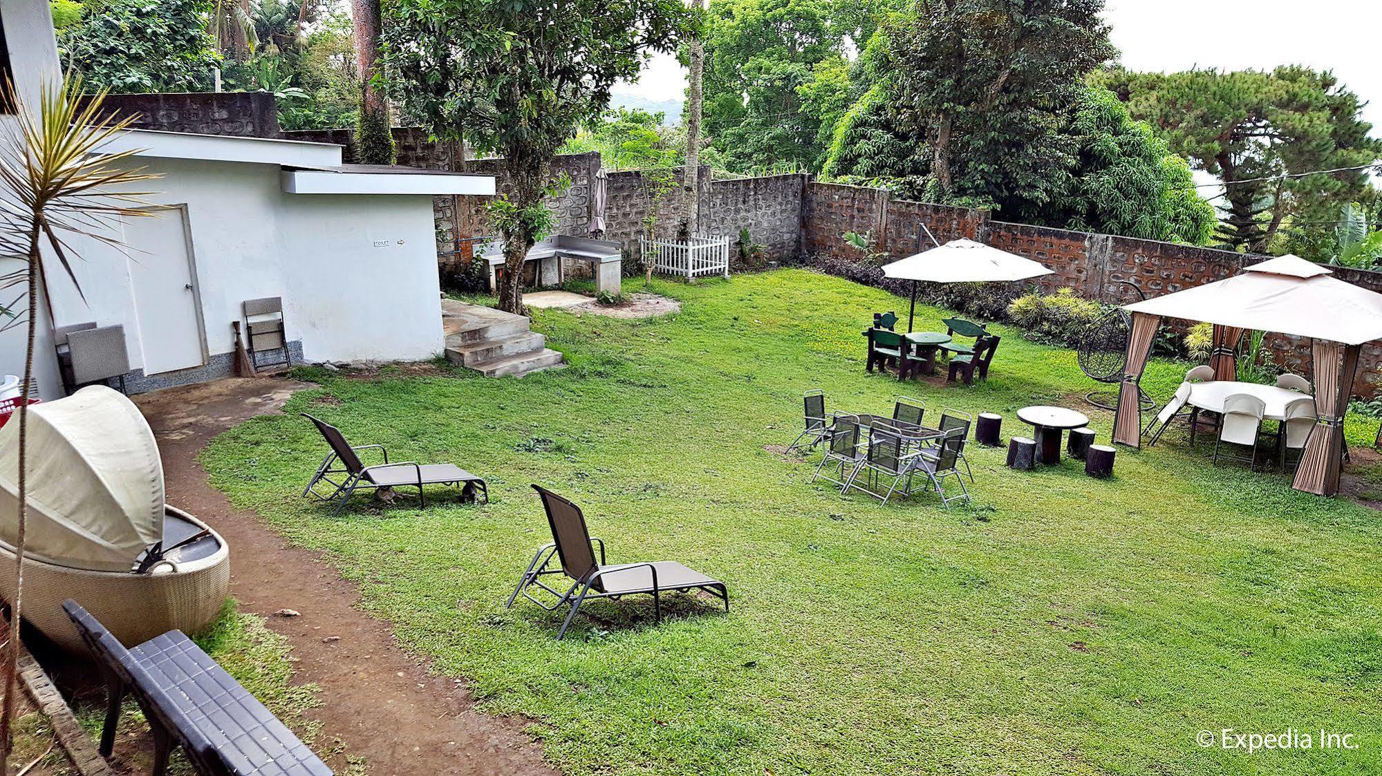 Tagaytay Garden Budgetel - City Center Tagaytay City Esterno foto